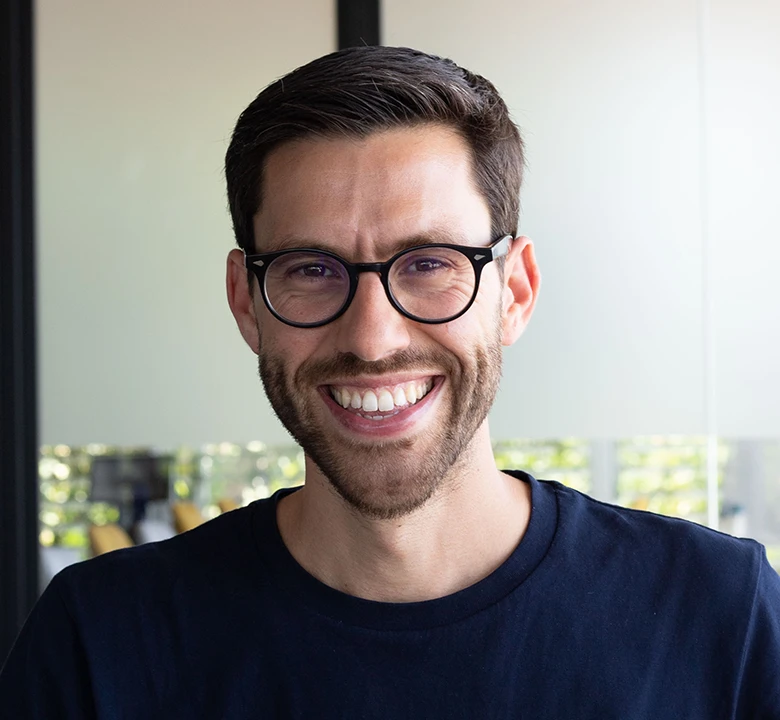 Hijiffy tiago araujo about es